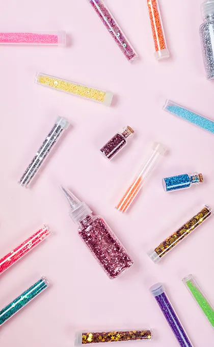 Glitter Yapıştırıcısı ve Glitter Makyaj Malzemesi Rehberi